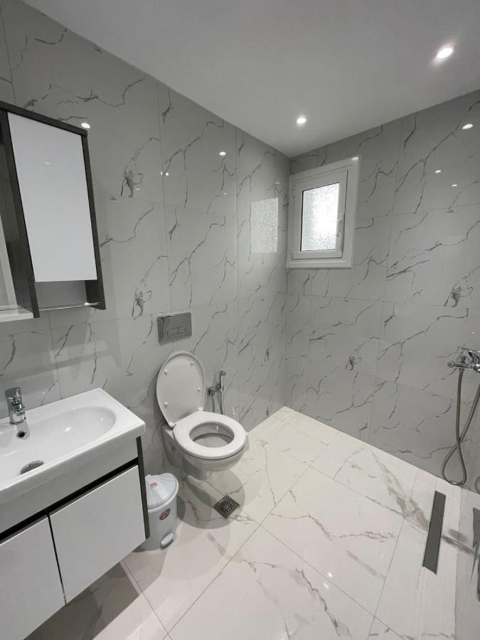 Villa Eden Breeze 2 Bedroom Apartment Sarandë Buitenkant foto